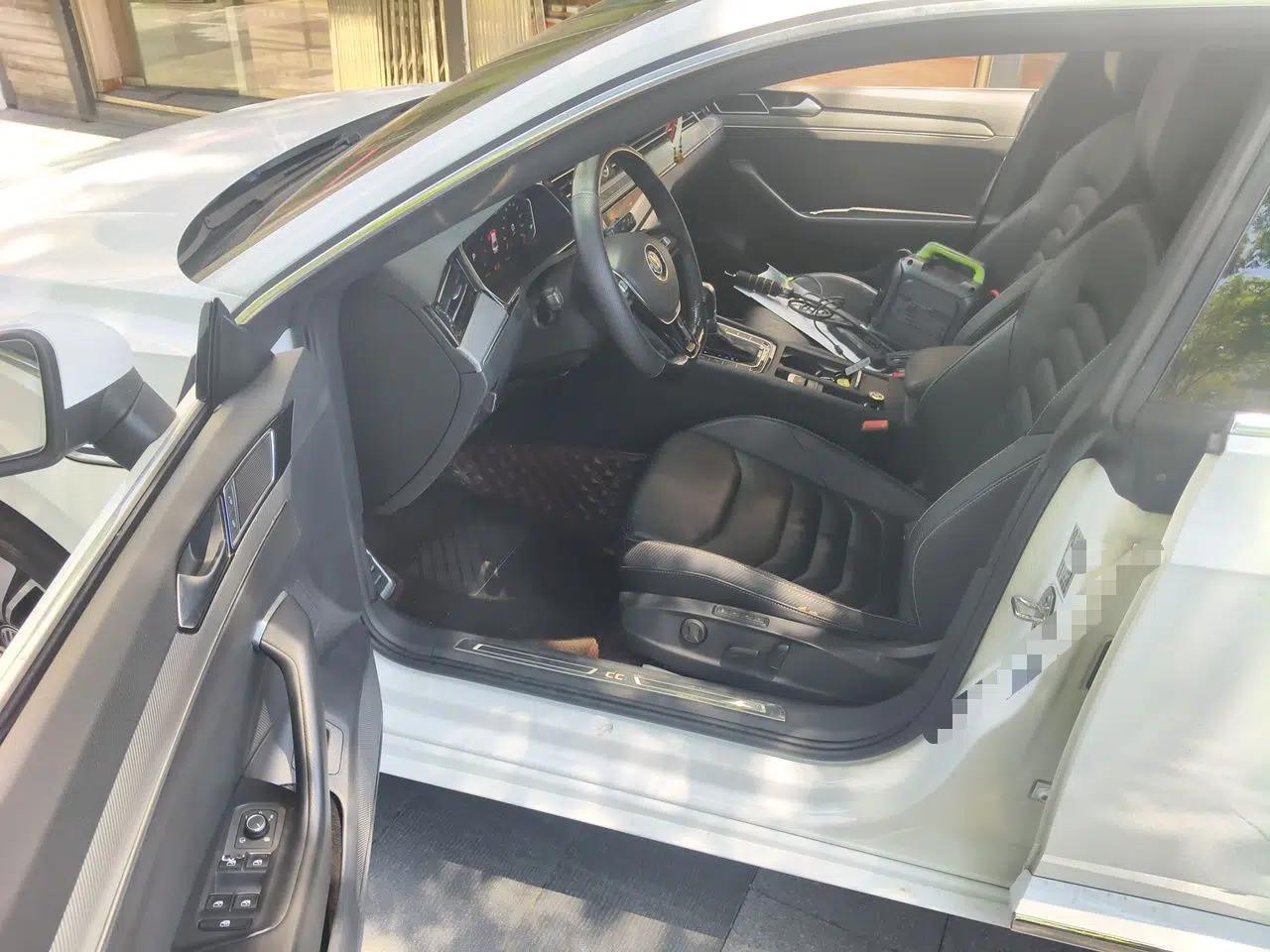 Volkswagen FAW-Volkswagen CC 2020 330TSI Glamour Edition China VI Standard — миниатюра 16