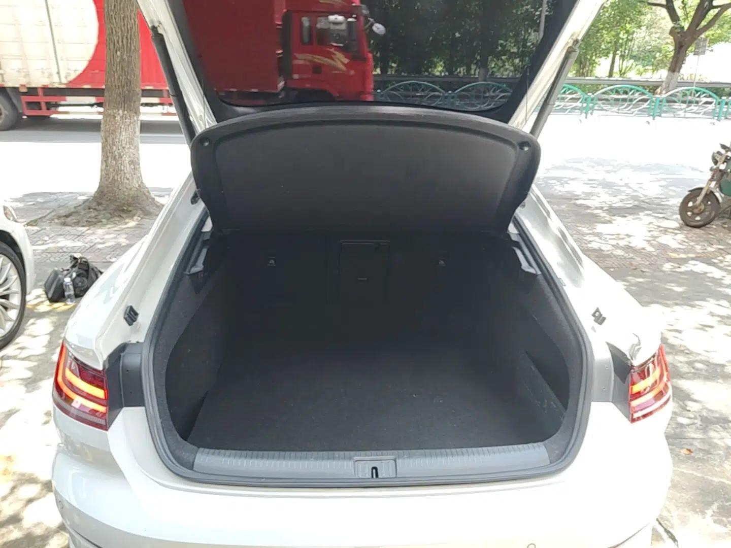 Volkswagen FAW-Volkswagen CC 2021 380TSI Striking Edition — миниатюра 22