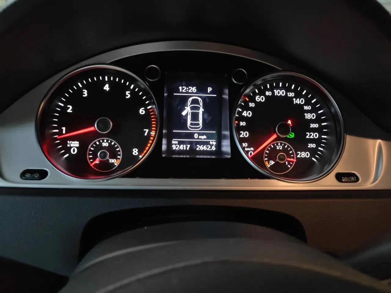 Volkswagen FAW-Volkswagen CC 2018 1.8TSI Prestige Model — миниатюра 12