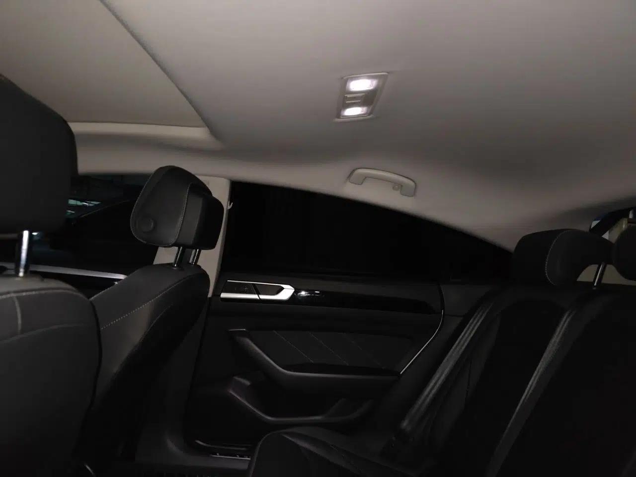 Volkswagen FAW-Volkswagen CC 2021 380TSI Striking Edition — миниатюра 18