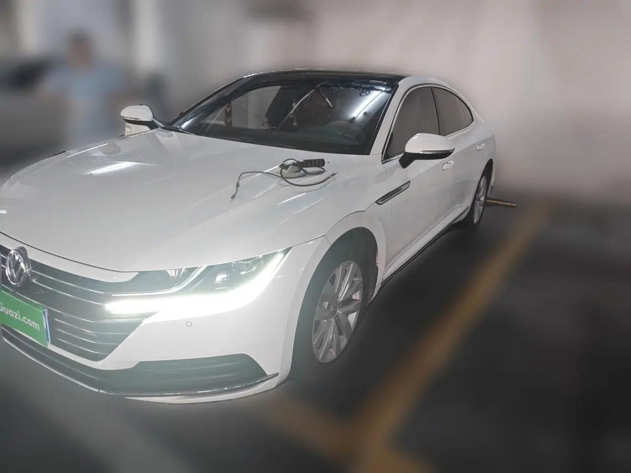 Volkswagen FAW-Volkswagen CC 2020 330TSI Huayan Edition China VI Standard — миниатюра 1