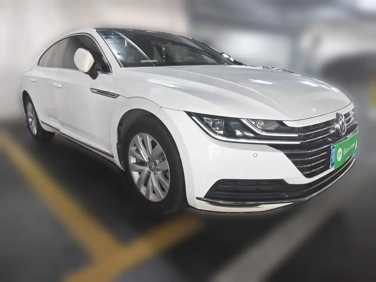 Volkswagen FAW-Volkswagen CC 2020 330TSI Huayan Edition China VI Standard — миниатюра 3