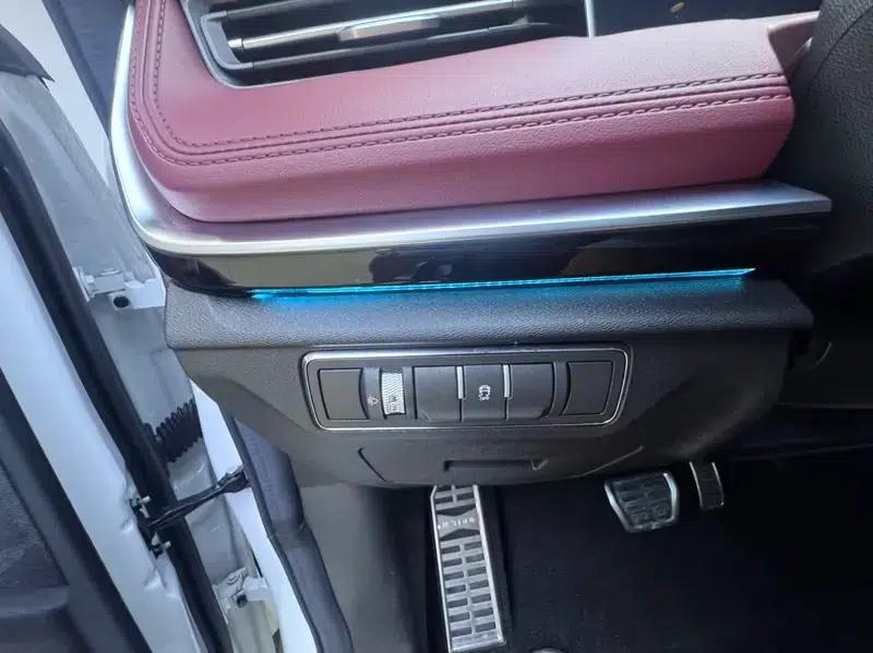 Jetour X70 PLUS 2023 1.5T DCT Warrior PLUS 7-seater — миниатюра 20