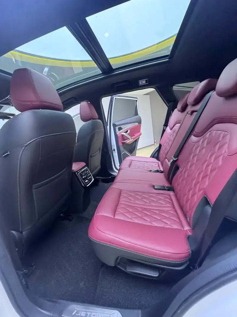 Jetour X70 PLUS 2023 1.5T DCT Warrior PLUS 7-seater — миниатюра 26