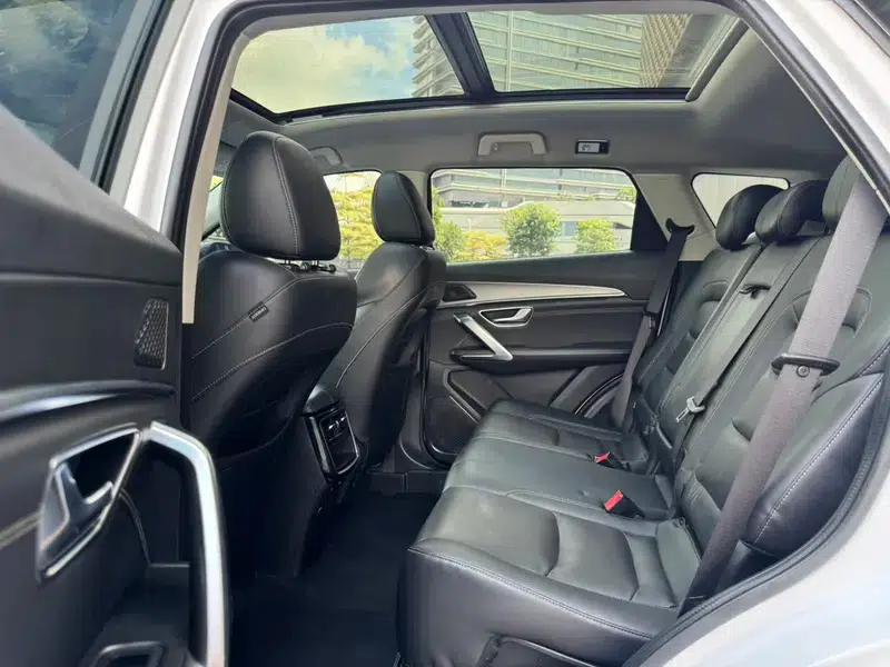 Jetour X70 PLUS 2021 Facelift 1.5T DCT Mountain Pro 5-Seater — миниатюра 17