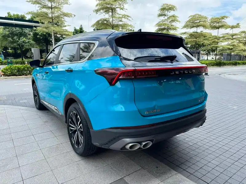 Jetour X70 PLUS 2021 Facelift 1.5T DCT Mountain Pro 5-Seater — миниатюра 5