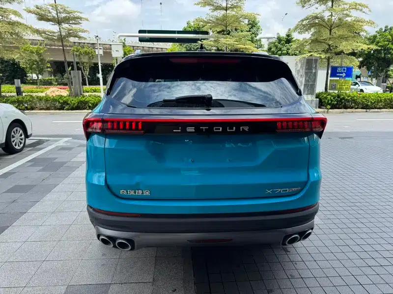 Jetour X70 PLUS 2021 Facelift 1.5T DCT Mountain Pro 5-Seater — миниатюра 6