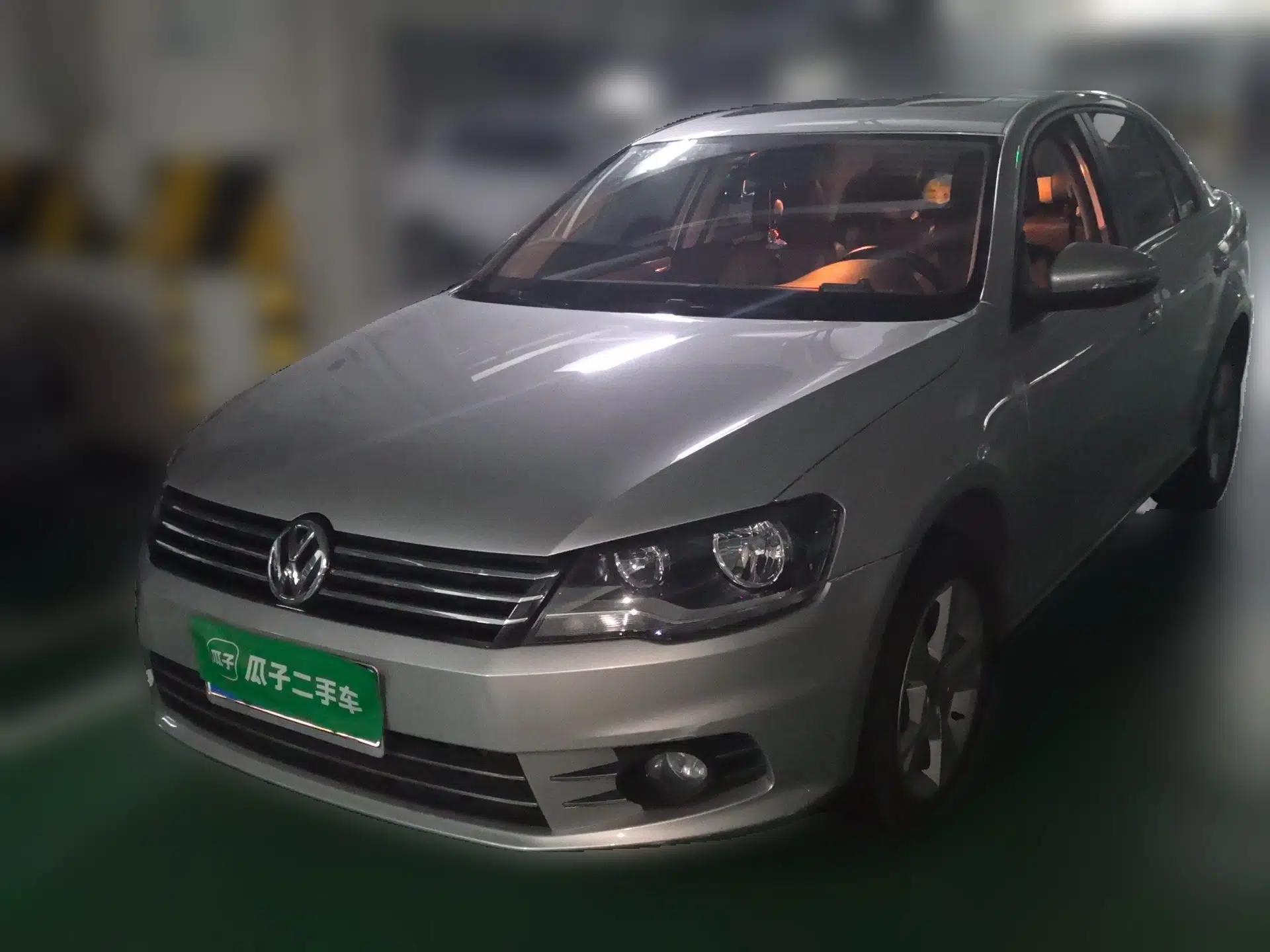 Volkswagen Bora 2014 1.6L Automatic Comfort Model — миниатюра 1