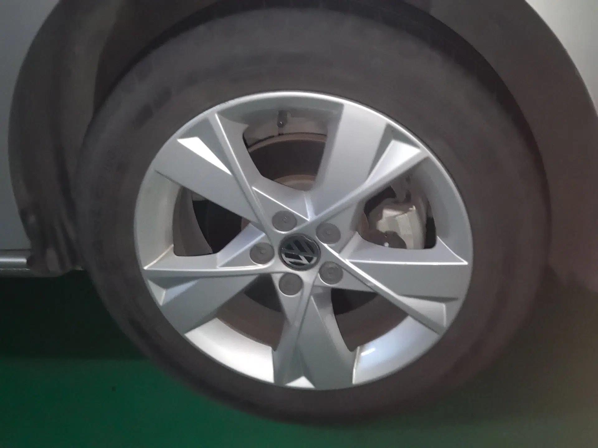 Volkswagen Bora 2014 1.6L Automatic Comfort Model — миниатюра 5