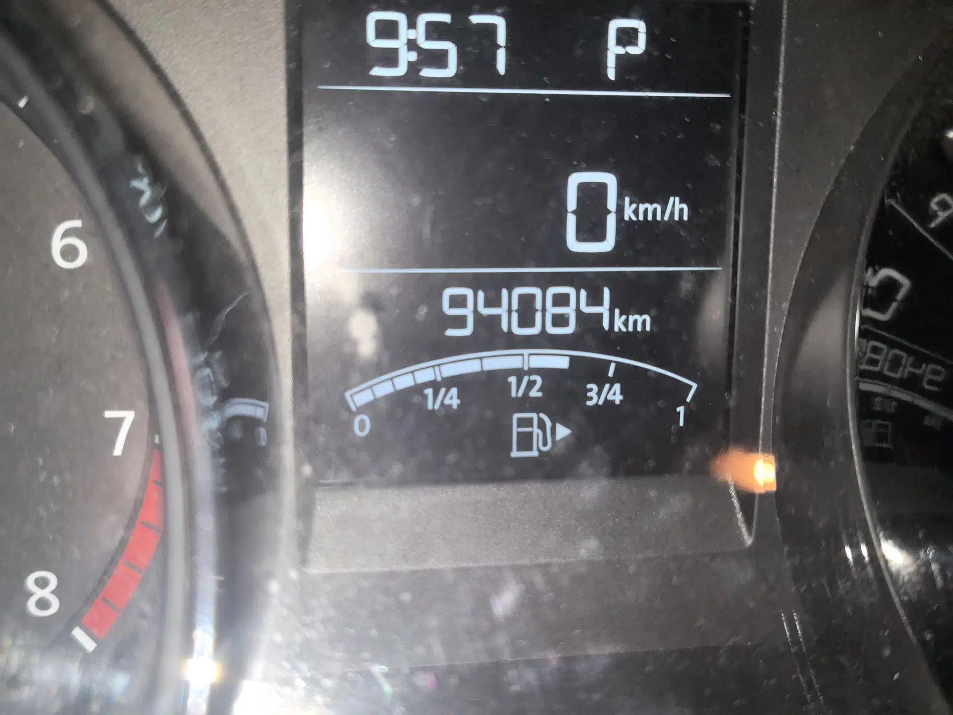 Volkswagen Bora 2014 1.6L Automatic Comfort Model — миниатюра 9