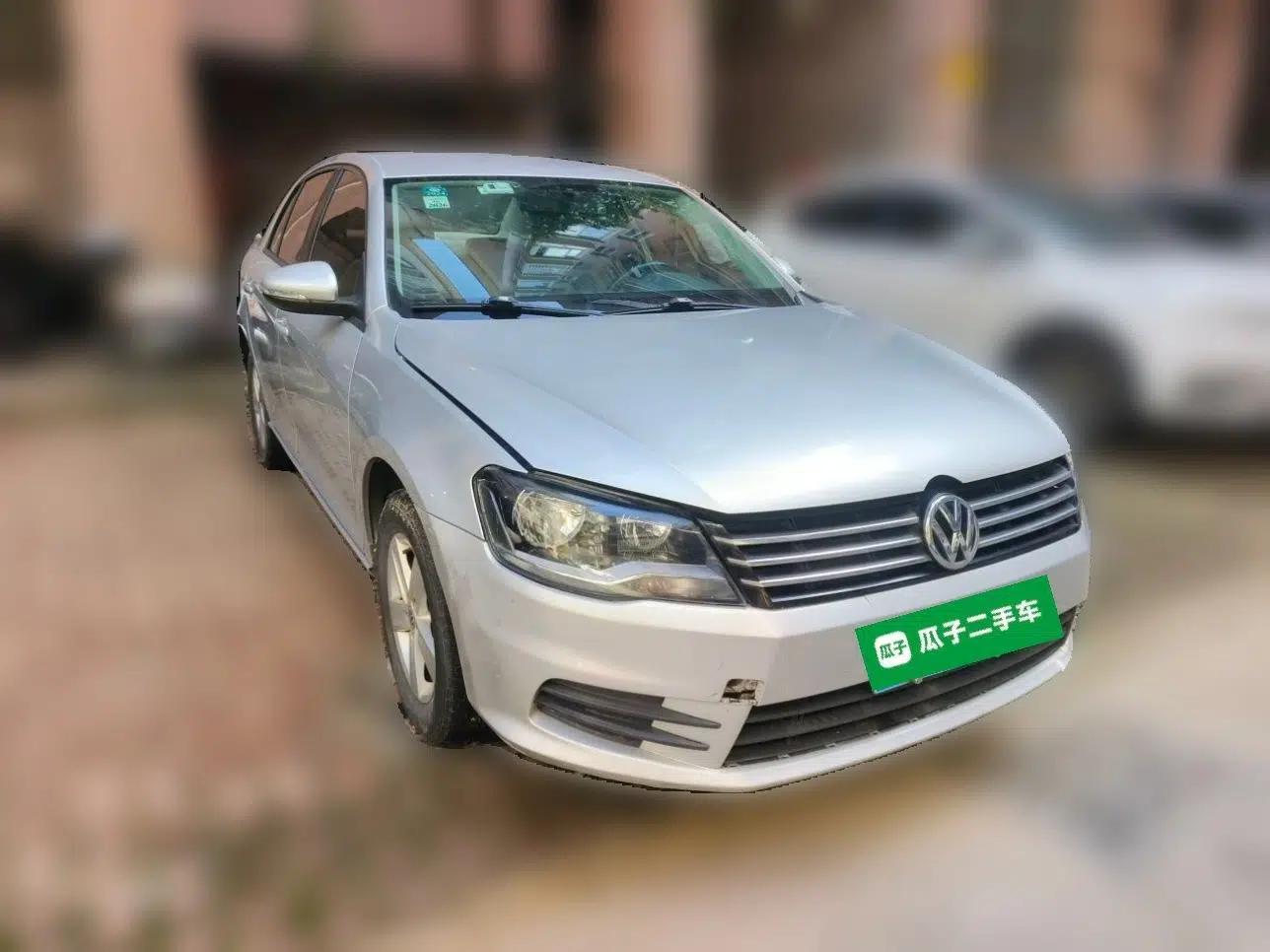 Volkswagen Bora 2013 1.6L Automatic Fashion Model — миниатюра 3