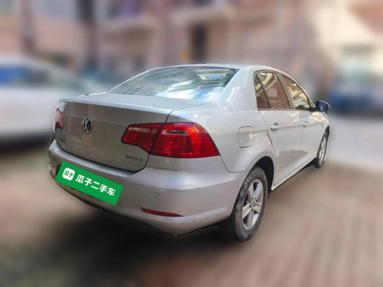 Volkswagen Bora 2013 1.6L Automatic Fashion Model — миниатюра 6