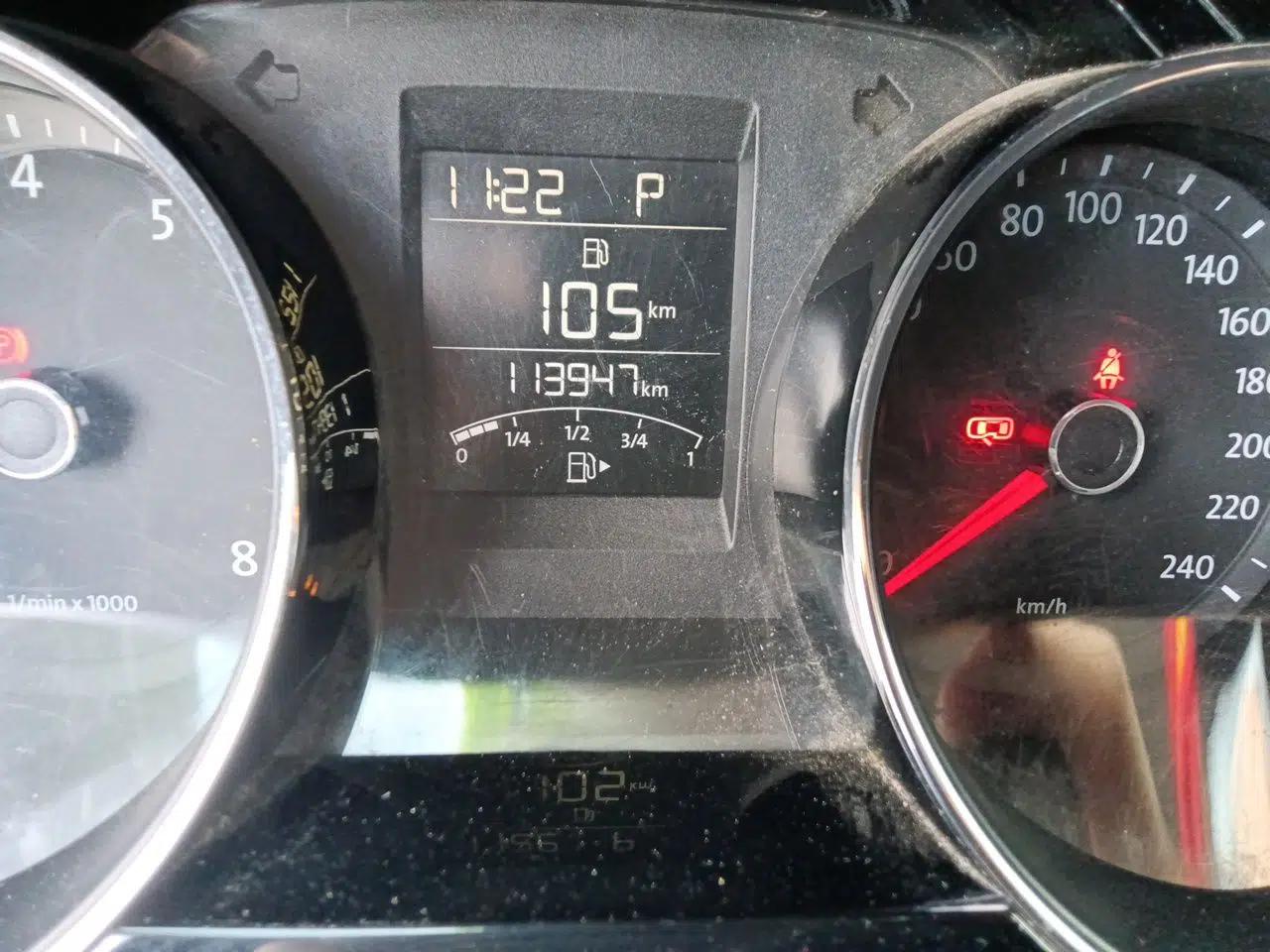 Volkswagen Bora 2013 1.6L Automatic Comfort Model — миниатюра 12