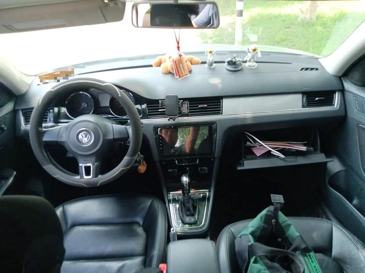 Volkswagen Bora 2013 1.6L Automatic Comfort Model — миниатюра 9