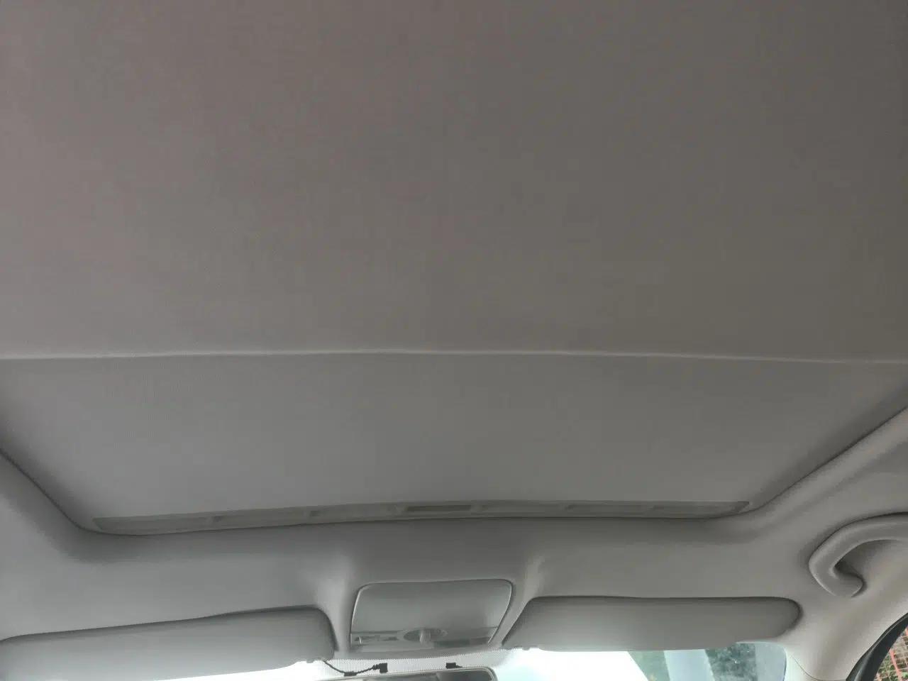 Volkswagen Bora 2011 1.6L Automatic Comfort Model — миниатюра 18