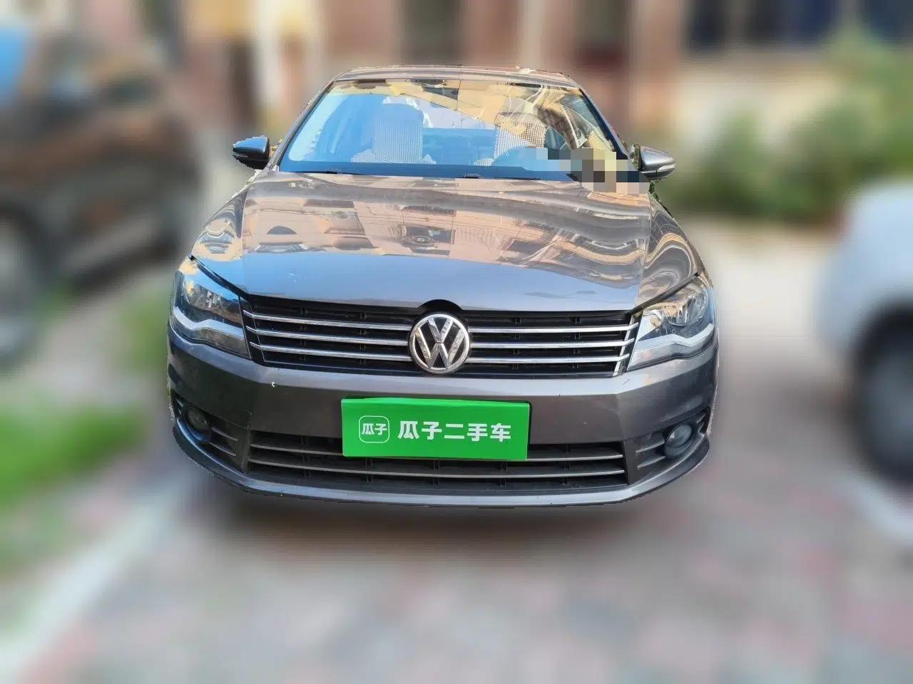 Volkswagen Bora 2014 1.6L Manual Comfort Model — миниатюра 2
