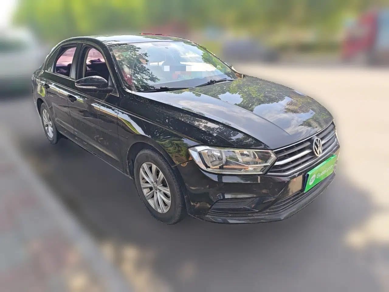Volkswagen Bora 2016 1.6L Manual Fashion Edition — миниатюра 3