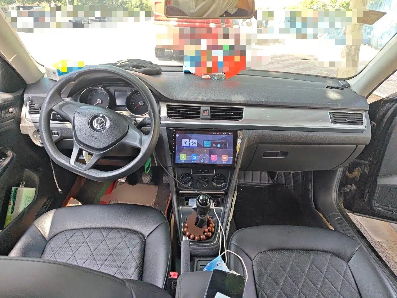 Volkswagen Bora 2016 1.6L Manual Fashion Edition — миниатюра 9