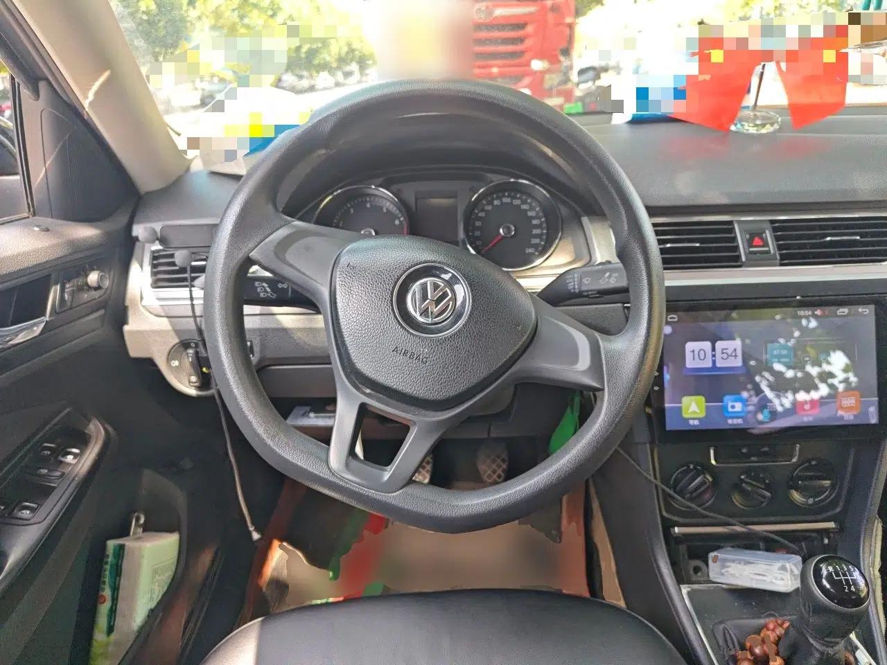 Volkswagen Bora 2016 1.6L Manual Fashion Edition — миниатюра 10