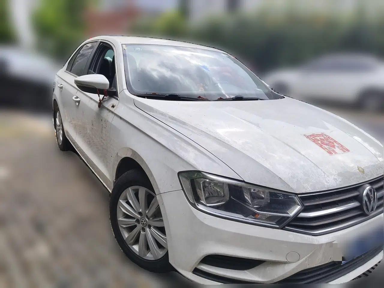Volkswagen Bora 2019 Bora·Legend 1.5L Manual Fashion Edition China V Standard — миниатюра 3
