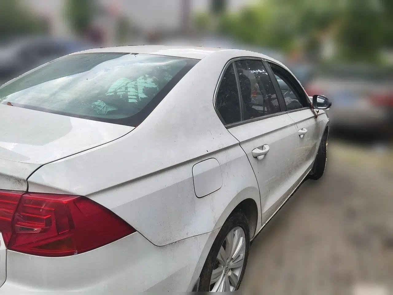 Volkswagen Bora 2019 Bora·Legend 1.5L Manual Fashion Edition China V Standard — миниатюра 6