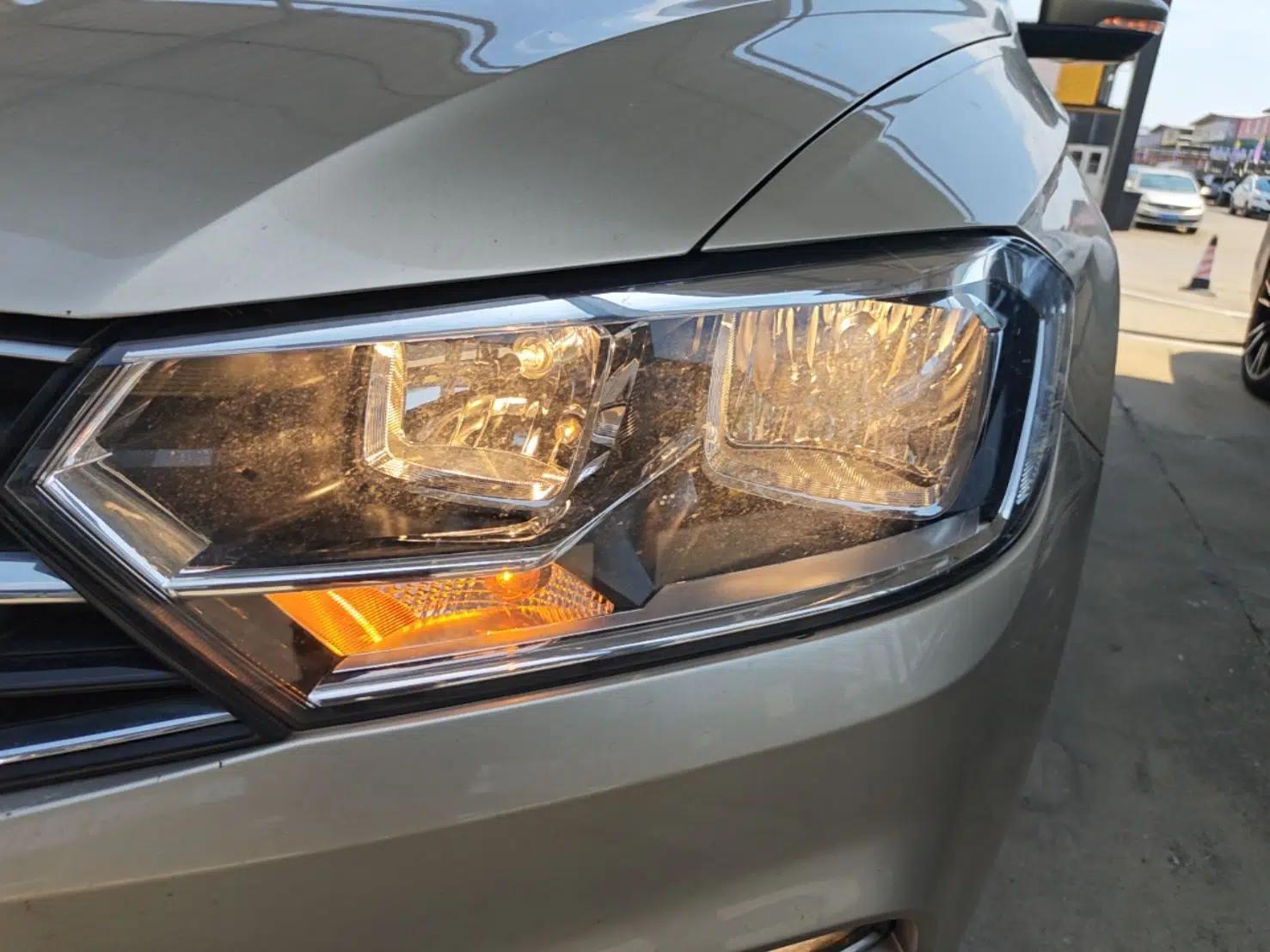 Volkswagen Bora 2017 1.6L Automatic Comfort Model — миниатюра 8