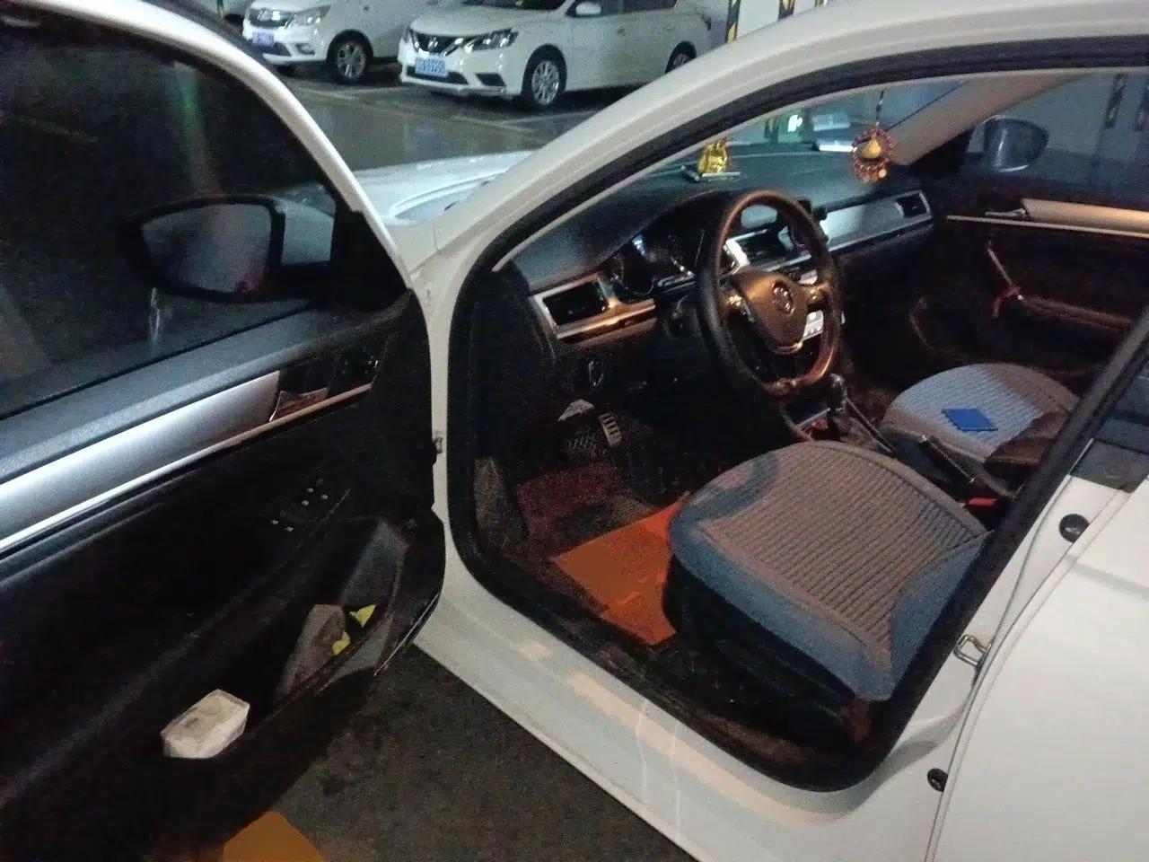 Volkswagen Bora 2017 230TSI DSG Comfort Version — миниатюра 16