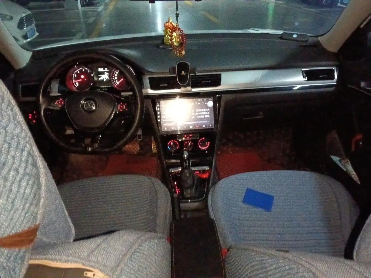 Volkswagen Bora 2017 230TSI DSG Comfort Version — миниатюра 9