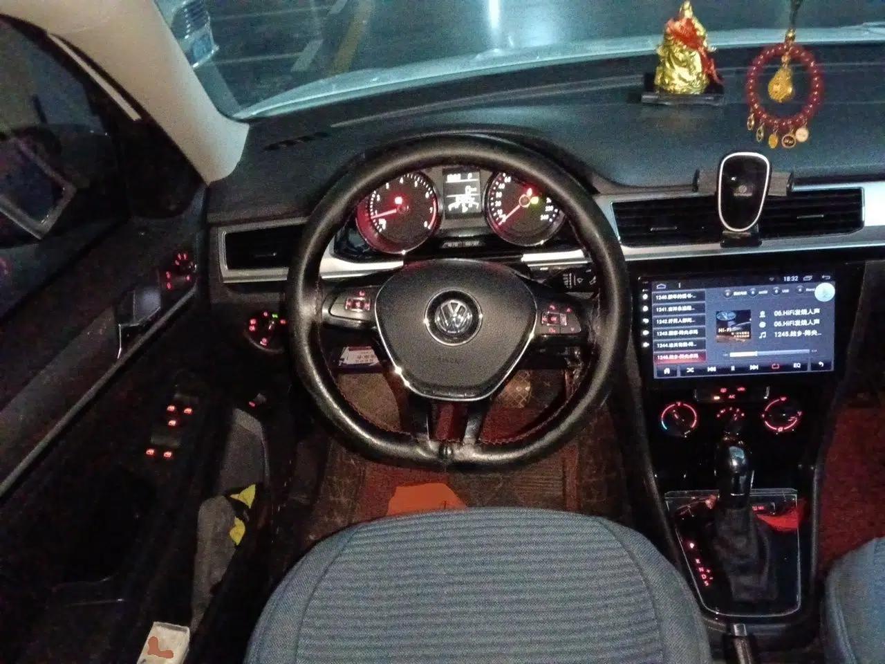 Volkswagen Bora 2017 230TSI DSG Comfort Version — миниатюра 10