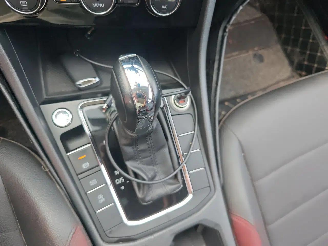 Volkswagen Bora 2019 1.5L Automatic Elite Version — миниатюра 14