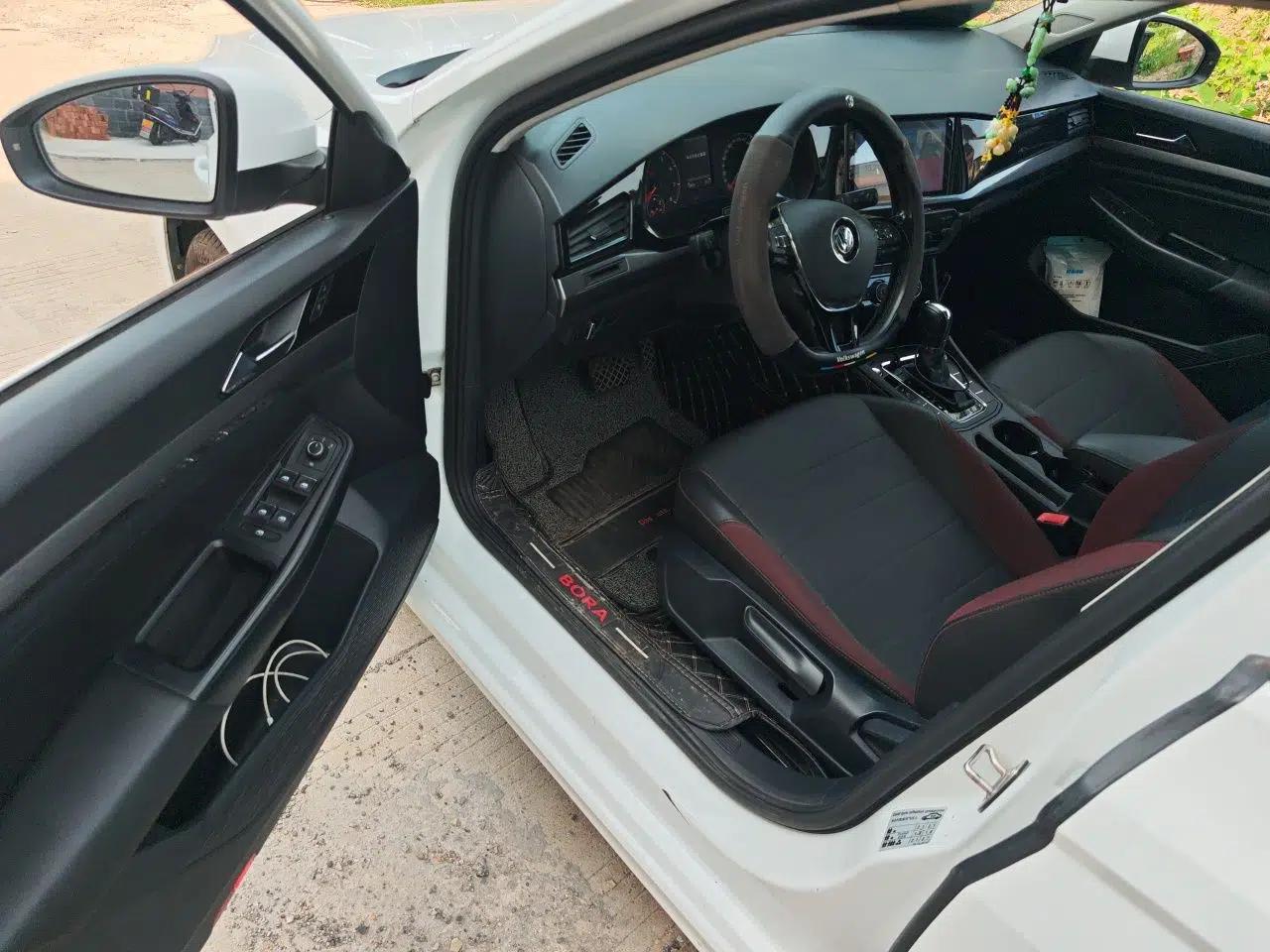 Volkswagen Bora 2019 1.5L Automatic Elite Version — миниатюра 16