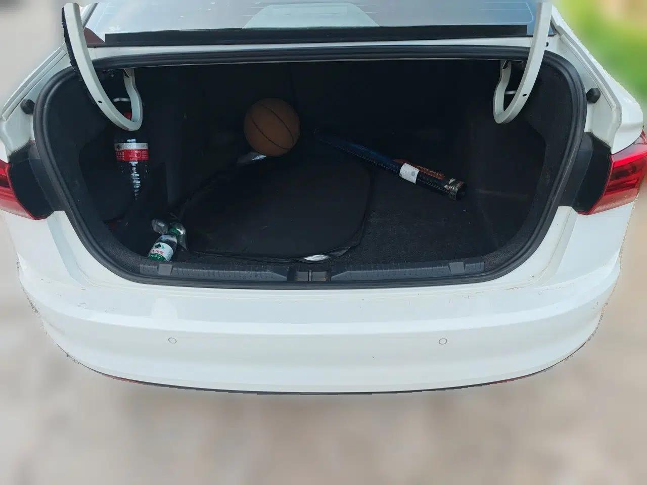 Volkswagen Bora 2019 1.5L Automatic Elite Version — миниатюра 19
