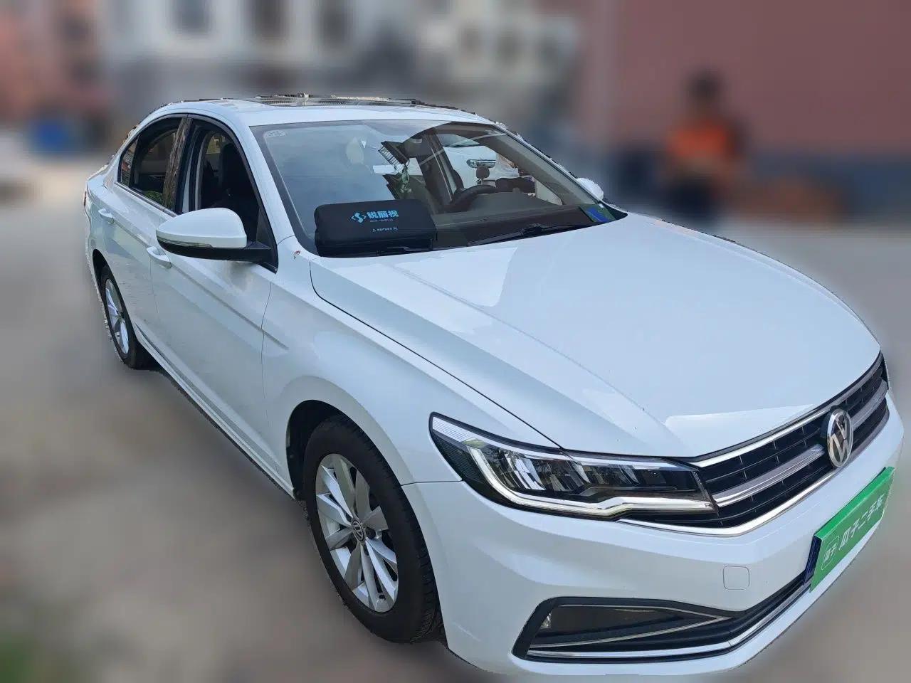 Volkswagen Bora 2019 1.5L Automatic Elite Version — миниатюра 3