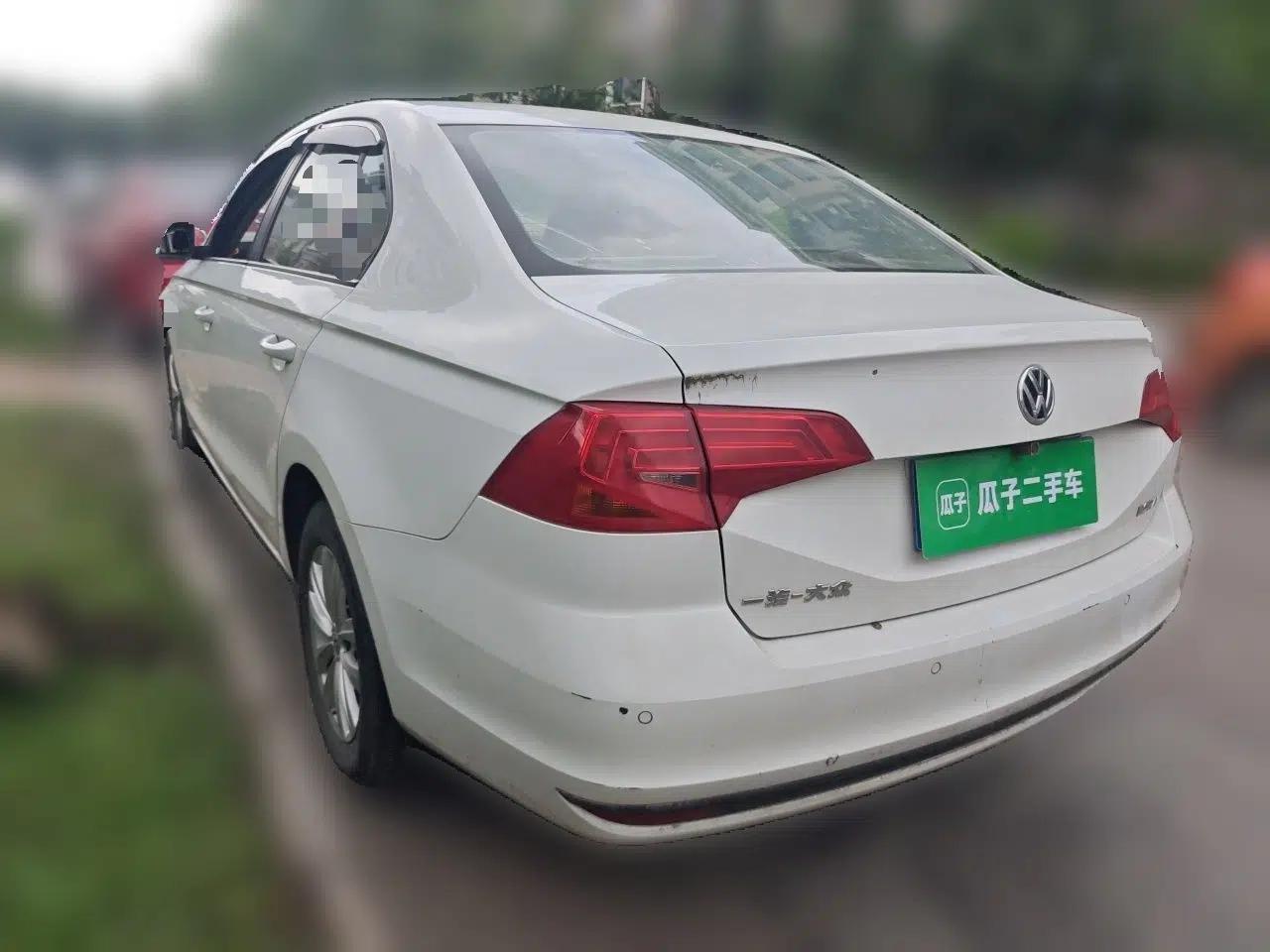 Volkswagen Bora 2016 1.6L Automatic Fashion Model — миниатюра 4