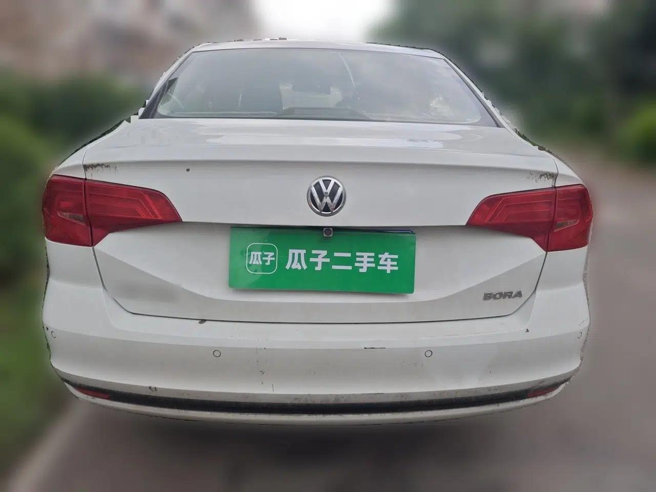 Volkswagen Bora 2016 1.6L Automatic Fashion Model — миниатюра 5