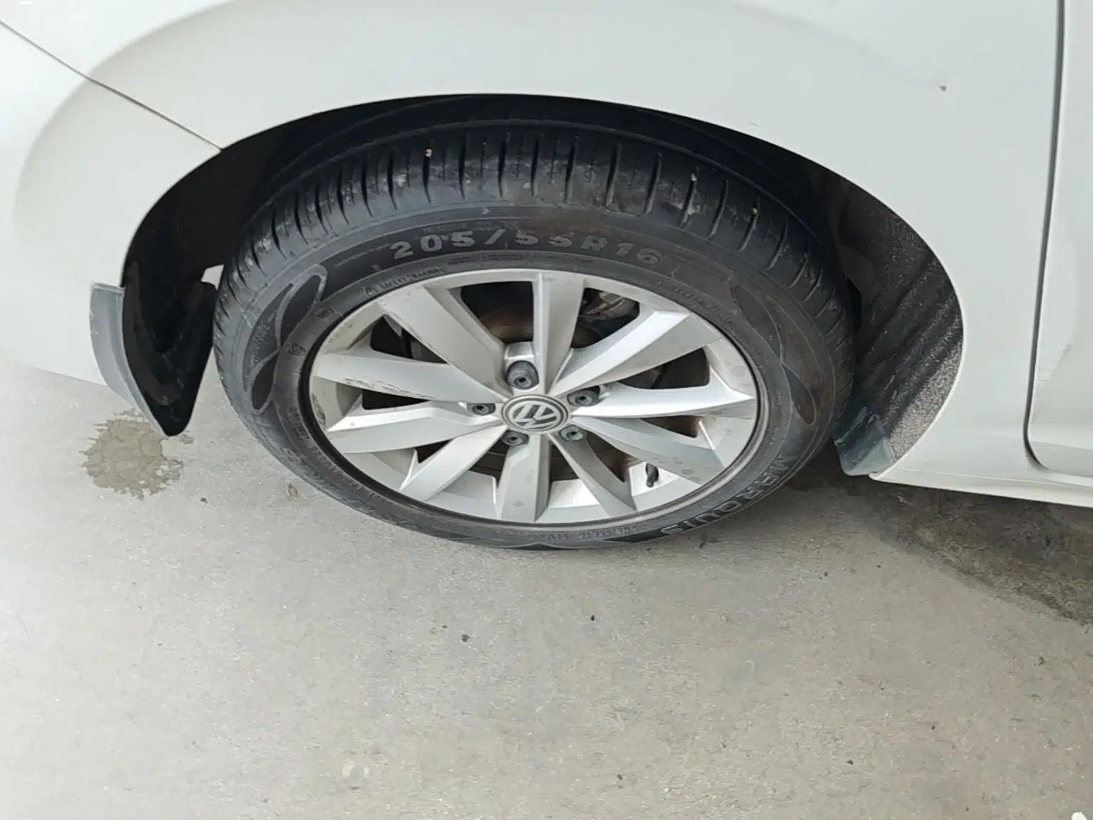 Volkswagen Bora 2020 1.5L Automatic Elite Version — миниатюра 11