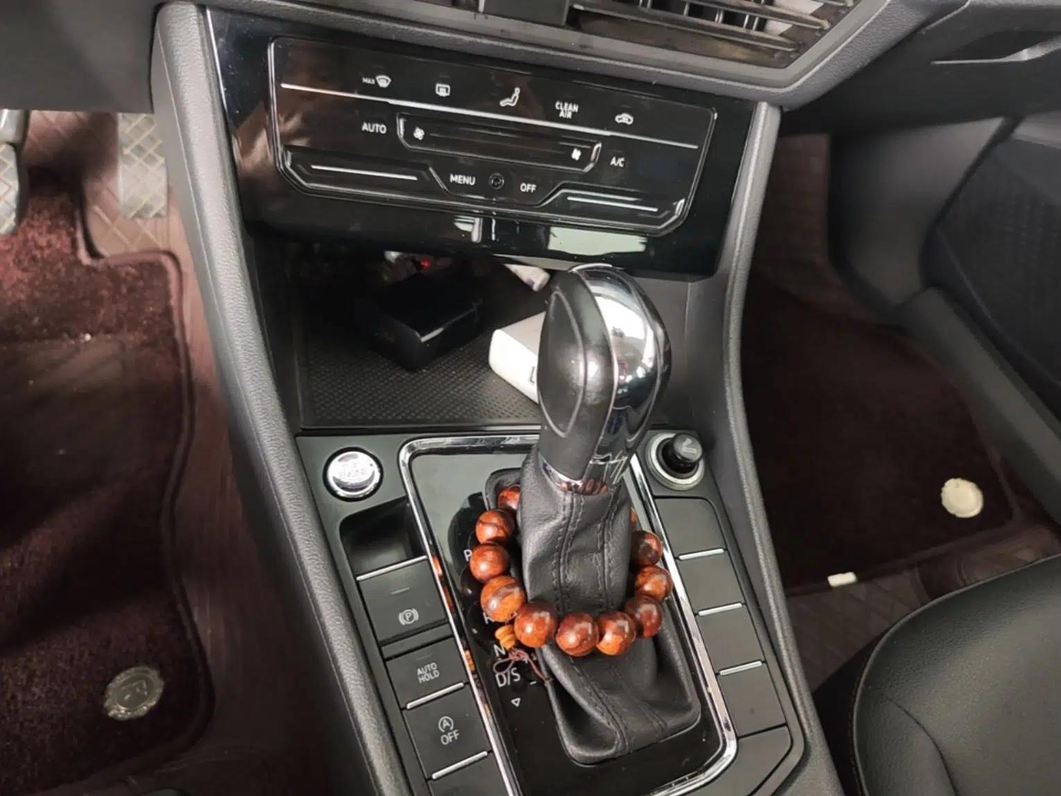 Volkswagen Bora 2020 1.5L Automatic Elite Version — миниатюра 16