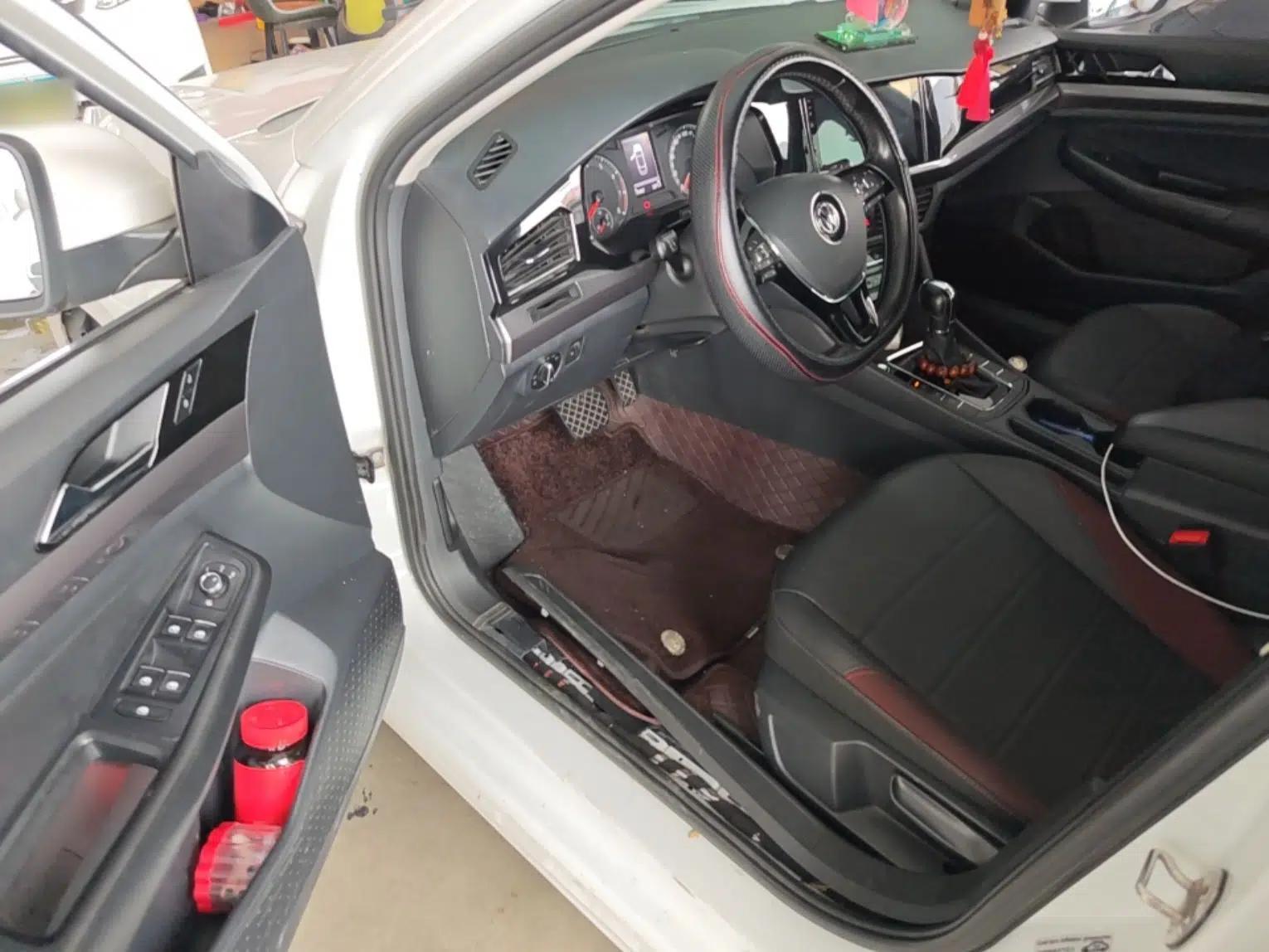 Volkswagen Bora 2020 1.5L Automatic Elite Version — миниатюра 18