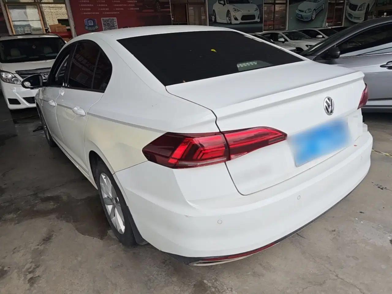 Volkswagen Bora 2020 1.5L Automatic Elite Version — миниатюра 4