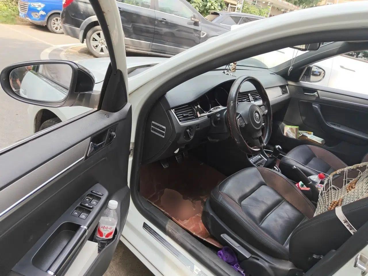Volkswagen Bora 2014 1.4TSI Manual Sportline — миниатюра 16