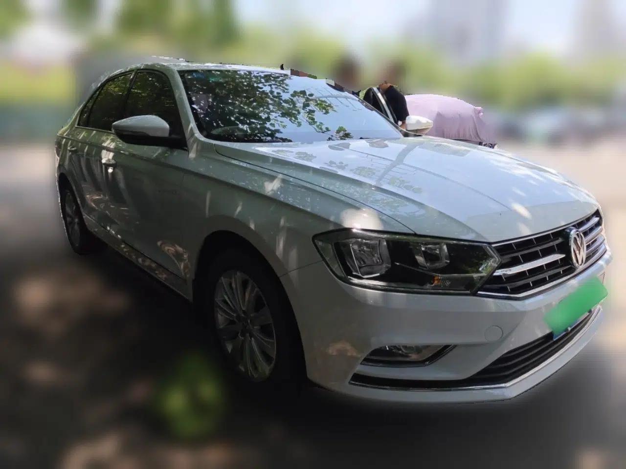 Volkswagen Bora 2017 1.6L Manual Comfort Model — миниатюра 3