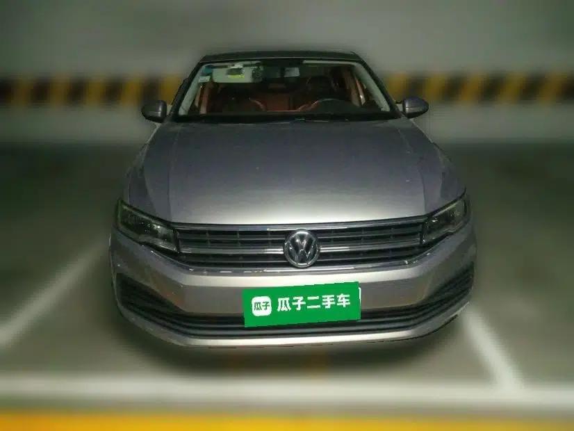 Volkswagen Bora 2019 1.5L Manual Fashion Edition — миниатюра 2