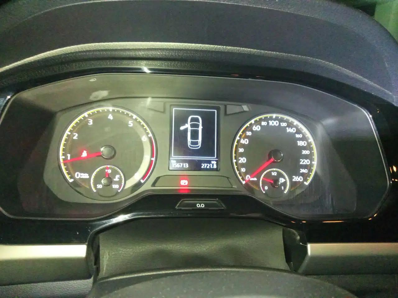 Volkswagen Bora 2019 1.5L Manual Fashion Edition — миниатюра 11