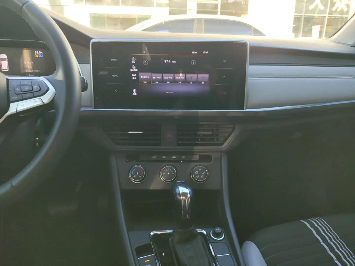 Volkswagen Bora 2024 200TSI DSG Comfort Edition — миниатюра 15
