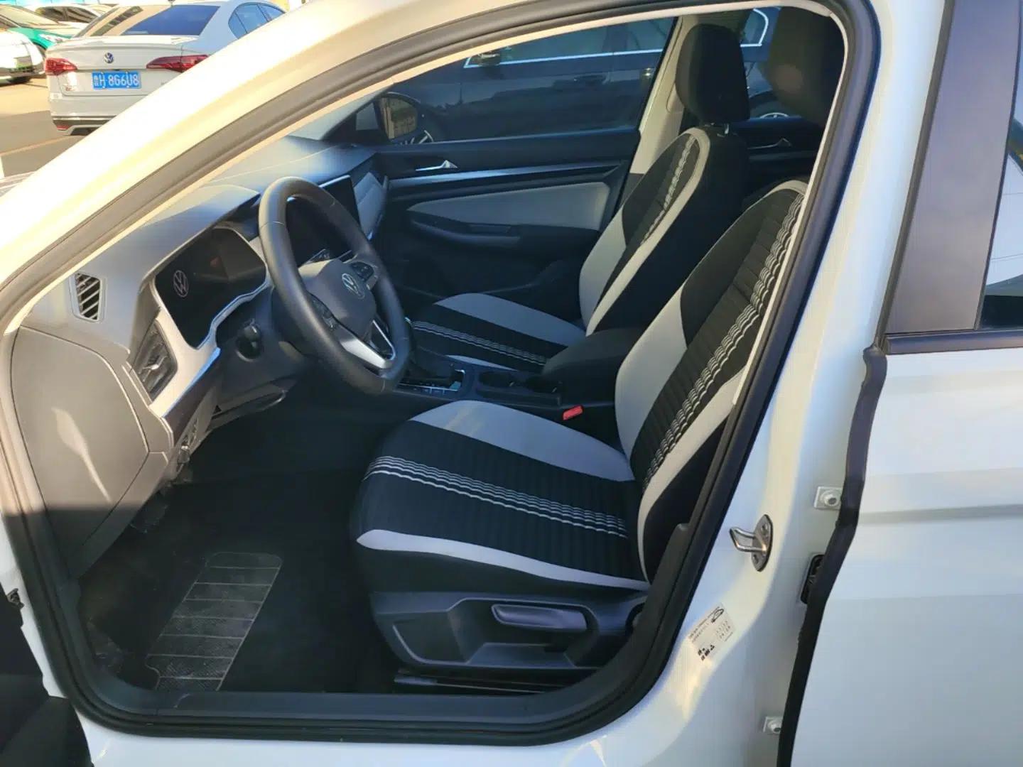 Volkswagen Bora 2024 200TSI DSG Comfort Edition — миниатюра 17