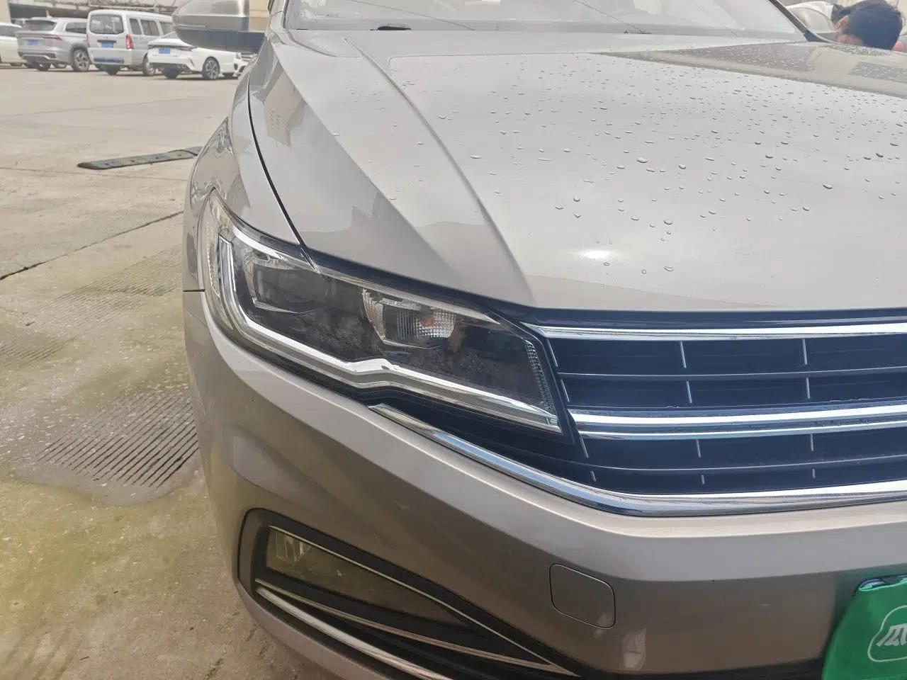 Volkswagen Bora 2021 1.5L Automatic Elite Smart Connect Edition — миниатюра 7