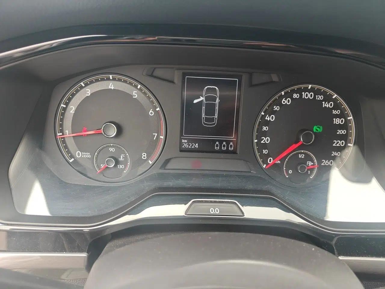Volkswagen Bora 2021 1.5L Automatic Elite Smart Connect Edition — миниатюра 10