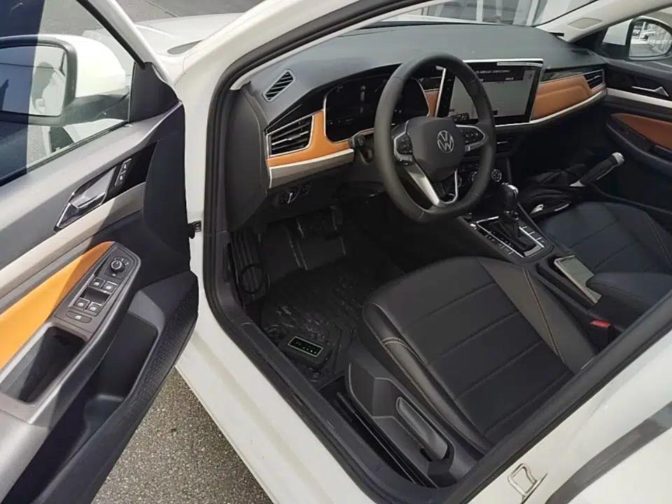 Volkswagen Bora 2023 200TSI DSG Enjoyment Edition — миниатюра 23