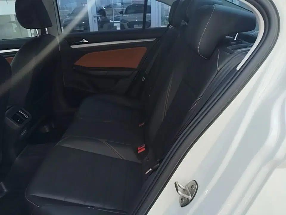 Volkswagen Bora 2023 200TSI DSG Enjoyment Edition — миниатюра 25