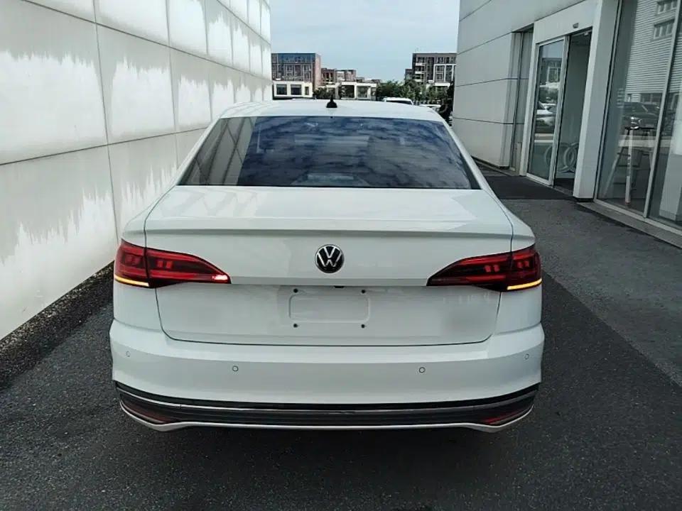 Volkswagen Bora 2023 200TSI DSG Enjoyment Edition — миниатюра 5